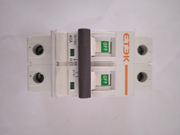 40A Breaker AC 2P